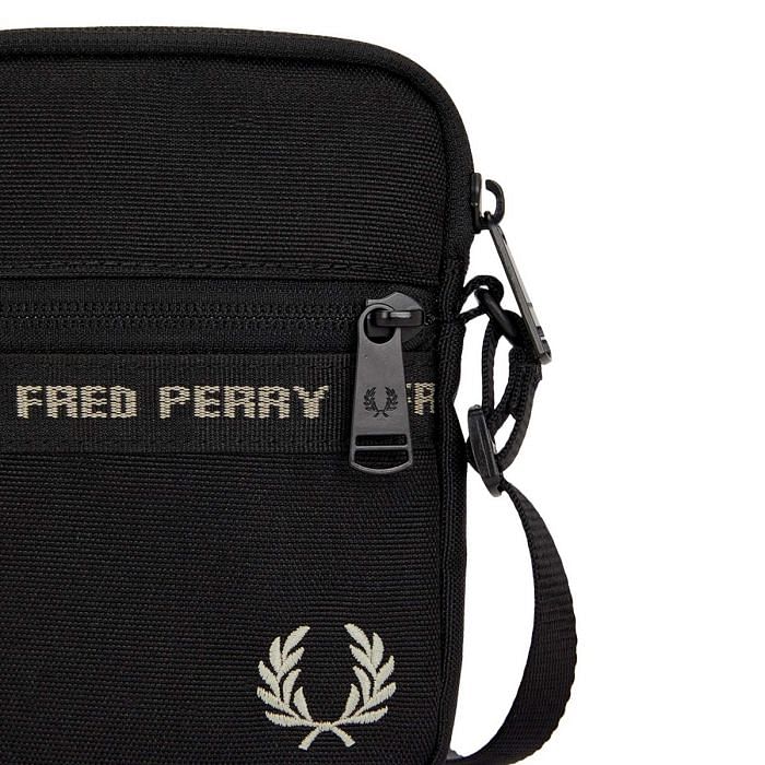 Tracolla fred perry uomo new arrivals