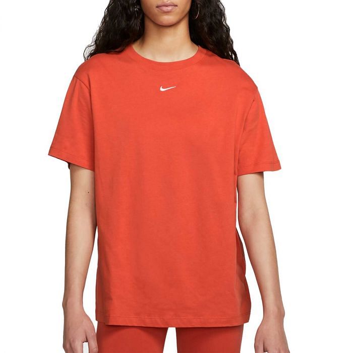 NIKE T SHIRT ESSENTIAL DONNA 046047501 861 MANTRA ORANGE W Maglie Sport Style Donna Moda