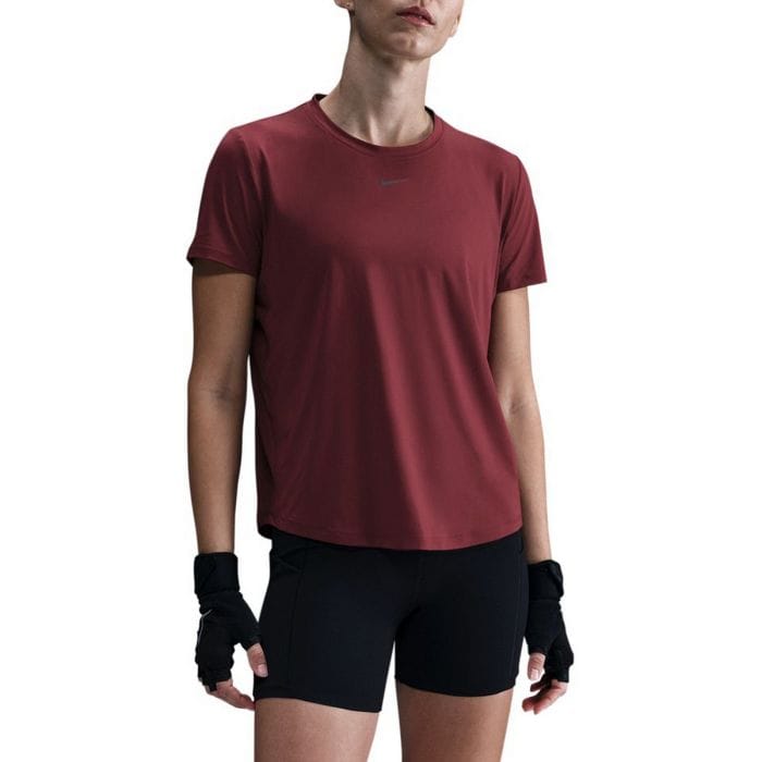 Nike Trail Solar Red Nike Shirt Shirt Maglia Maglia E Pantaloncini