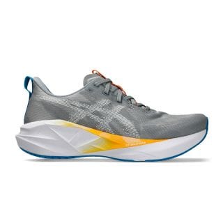 Asics 1011b974 Novablast 5 Scarpe Running Uomo