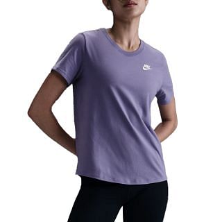 Nike Dx7902 T-shirt Club Essentials Donna Sport Style Donna