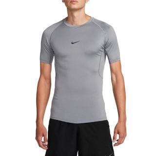 Nike Fb7932 T-shirt Nike Pro Dri-fit Top Tight Abbigliamento Training E Palestra Uomo