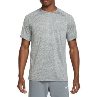Nike Hv5203 T-shirt Dri-fit Adv Stride Abbigliamento Running Uomo