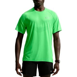Nike Hv5203 T-shirt Dri-fit Adv Stride Abbigliamento Running Uomo