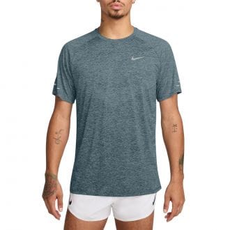 Nike Hv5203 T-shirt Dri-fit Adv Stride Abbigliamento Running Uomo