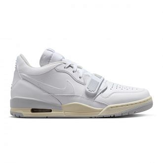 Shop Nike Jordan scoprilo da Maxi Sport